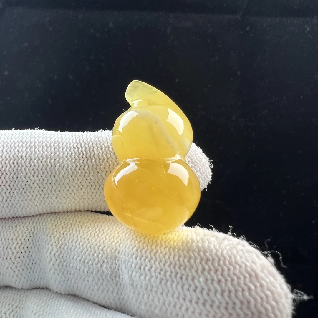 Y3286天然原矿蜜蜡鸡油黄葫芦17x29mm抖音基地质检发货