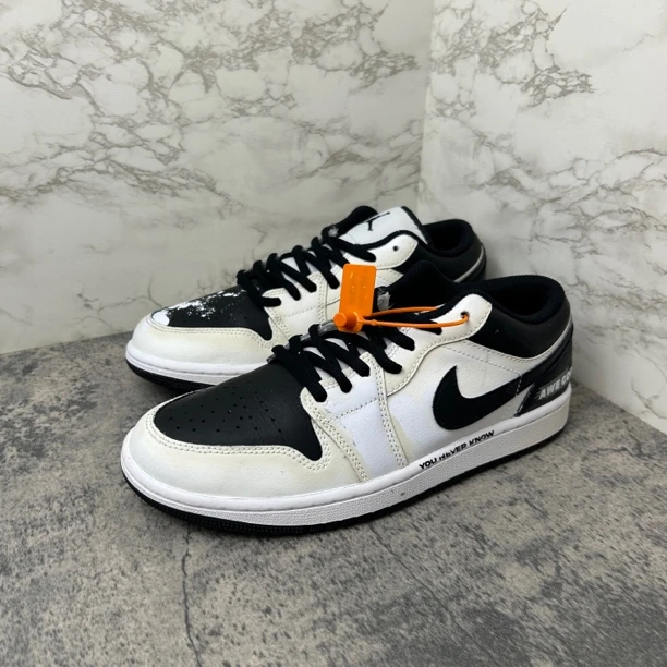 99新 maje 板鞋 阳/ aj1 泼墨 黑白熊猫 vibe风/41 