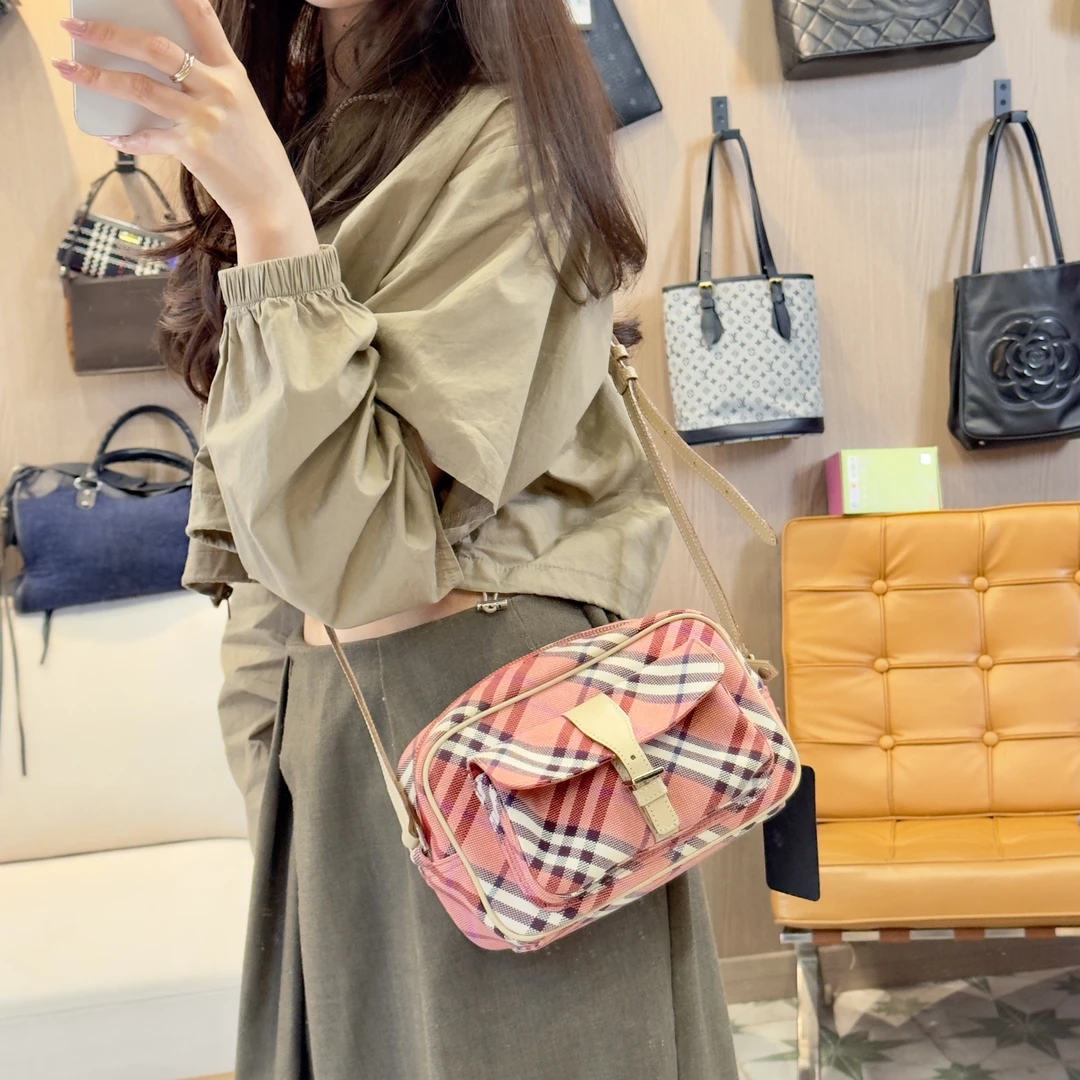 95新 BURBERRY/博柏利 L114红色格纹针织单肩包时尚小香风斜挎包