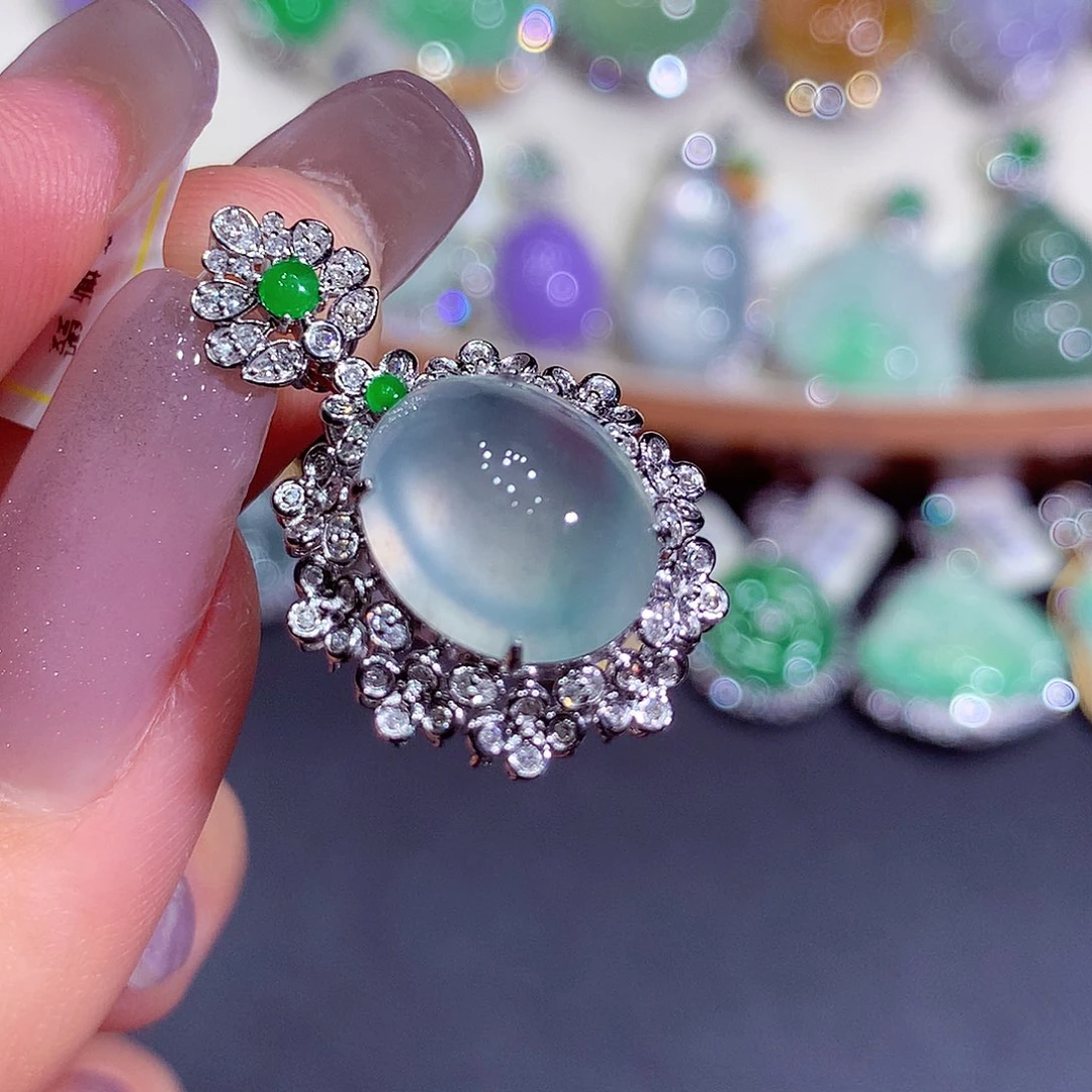 翡翠18K金镶嵌吊坠(不含链)