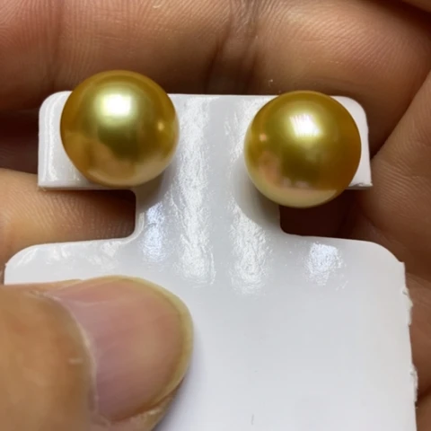 海水珍珠耳饰18K金镶嵌