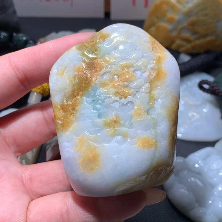 翡翠未镶嵌颈饰保真天然A货翡翠