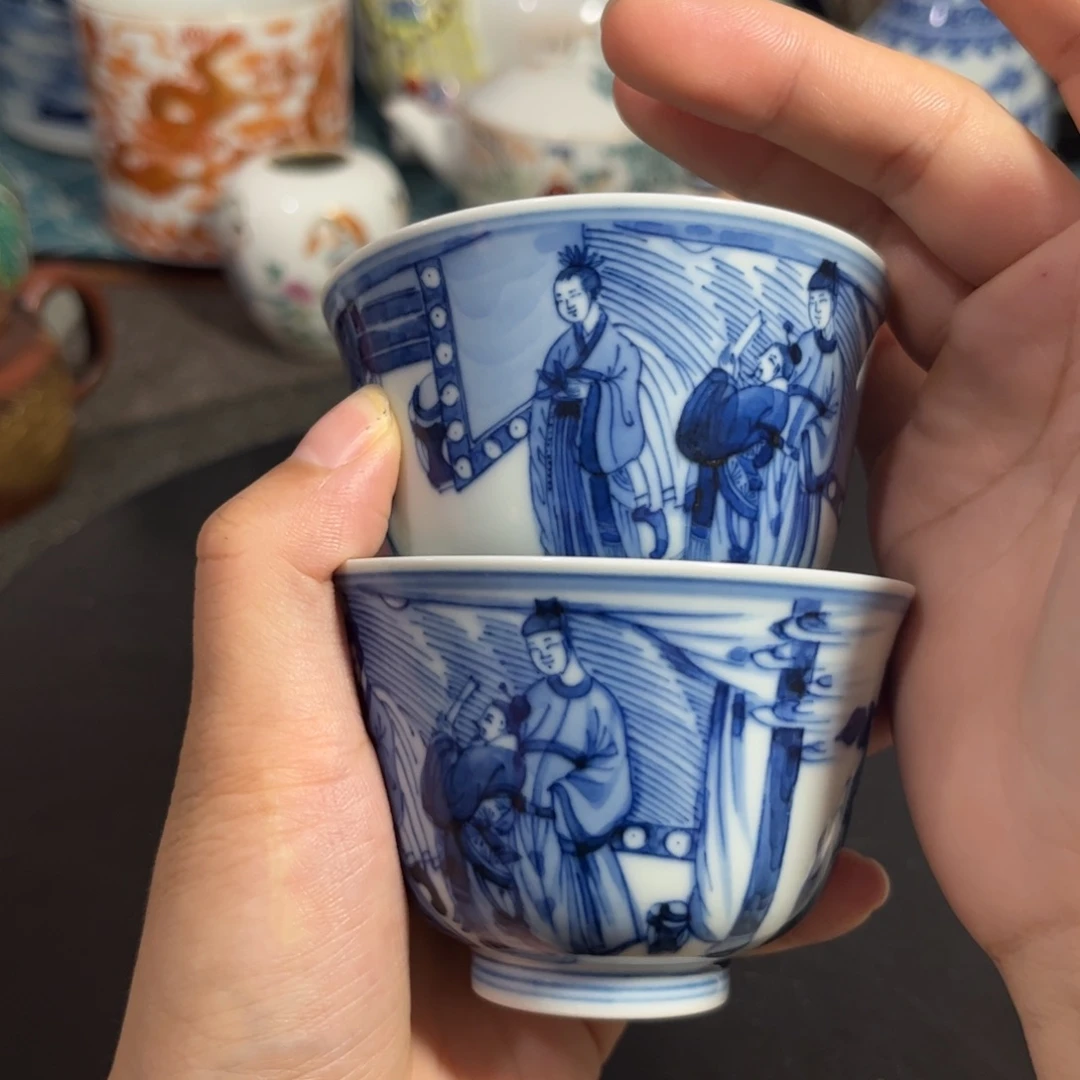 青花人物故事杯一对