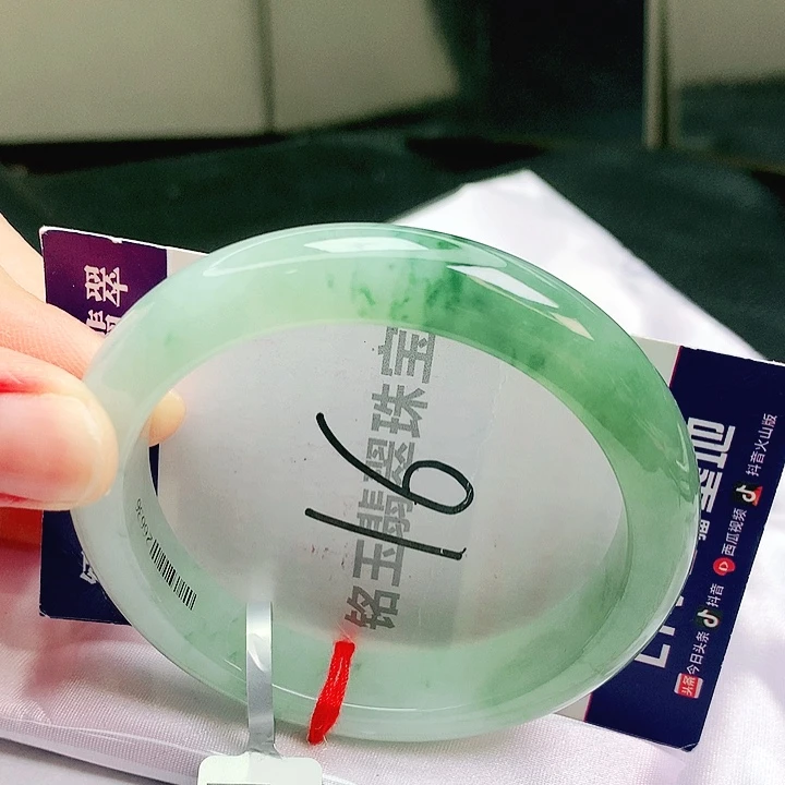 翡翠未镶嵌手镯缅甸天然a货翡翠手镯