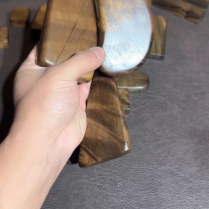 鹿***1阴沉木直播间一物一拍截图