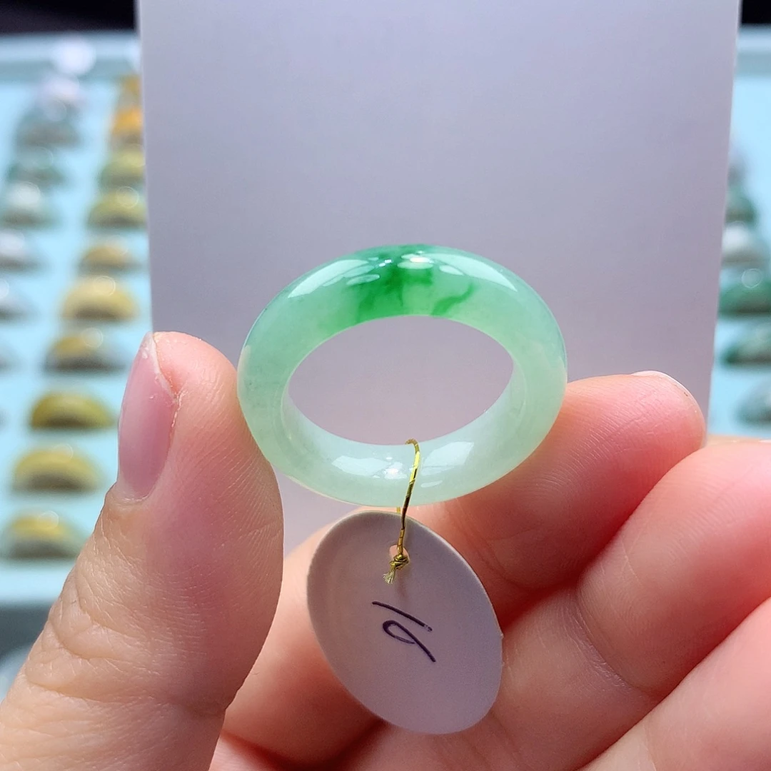 未镶嵌戒指翡翠16圈