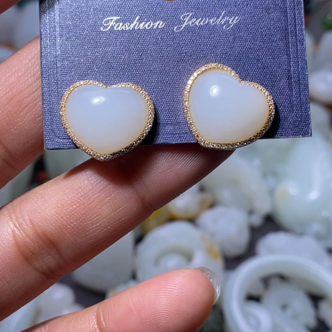 和田玉耳钉18K金镶嵌