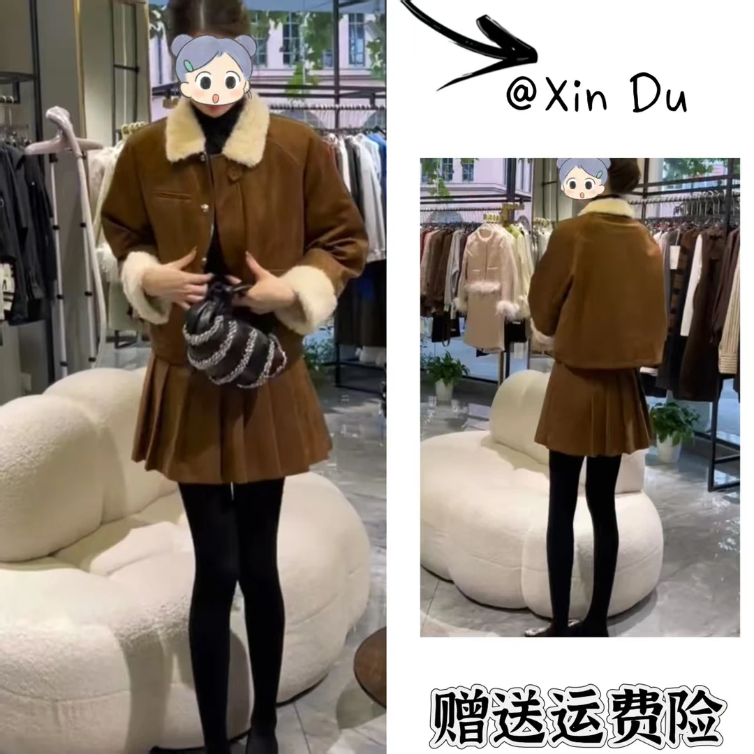 2025秋冬季新款时尚显瘦气质女士网红洋气两件套百搭款D24040