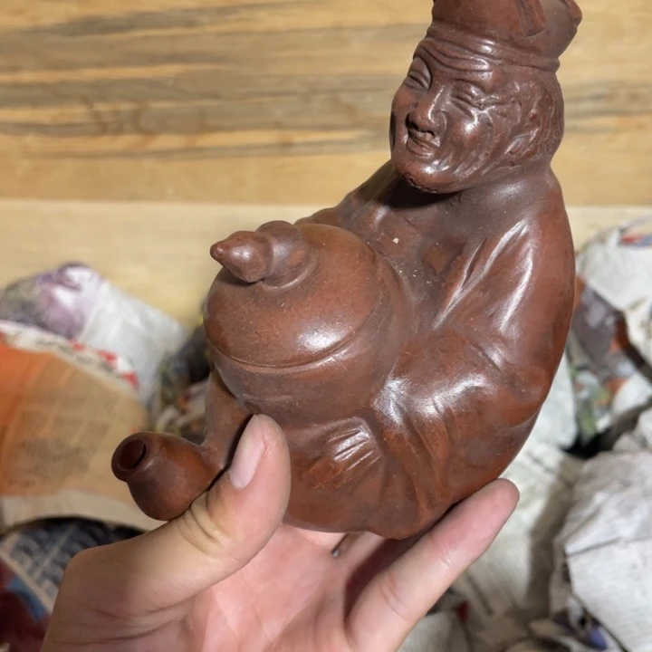 茶壶紫砂老厂紫砂壶一件。