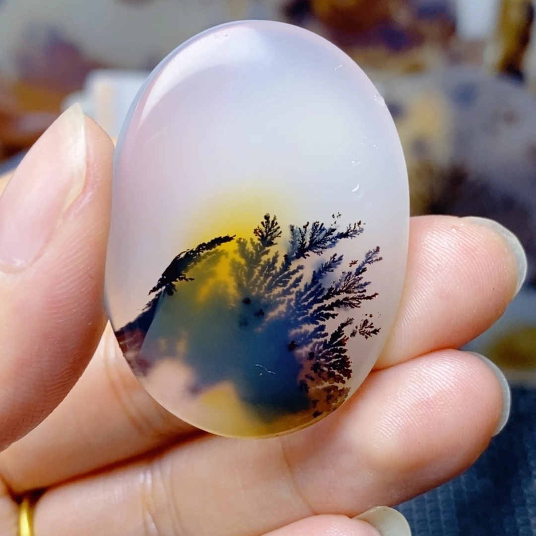 玛瑙/玉髓未镶嵌珠宝奇石