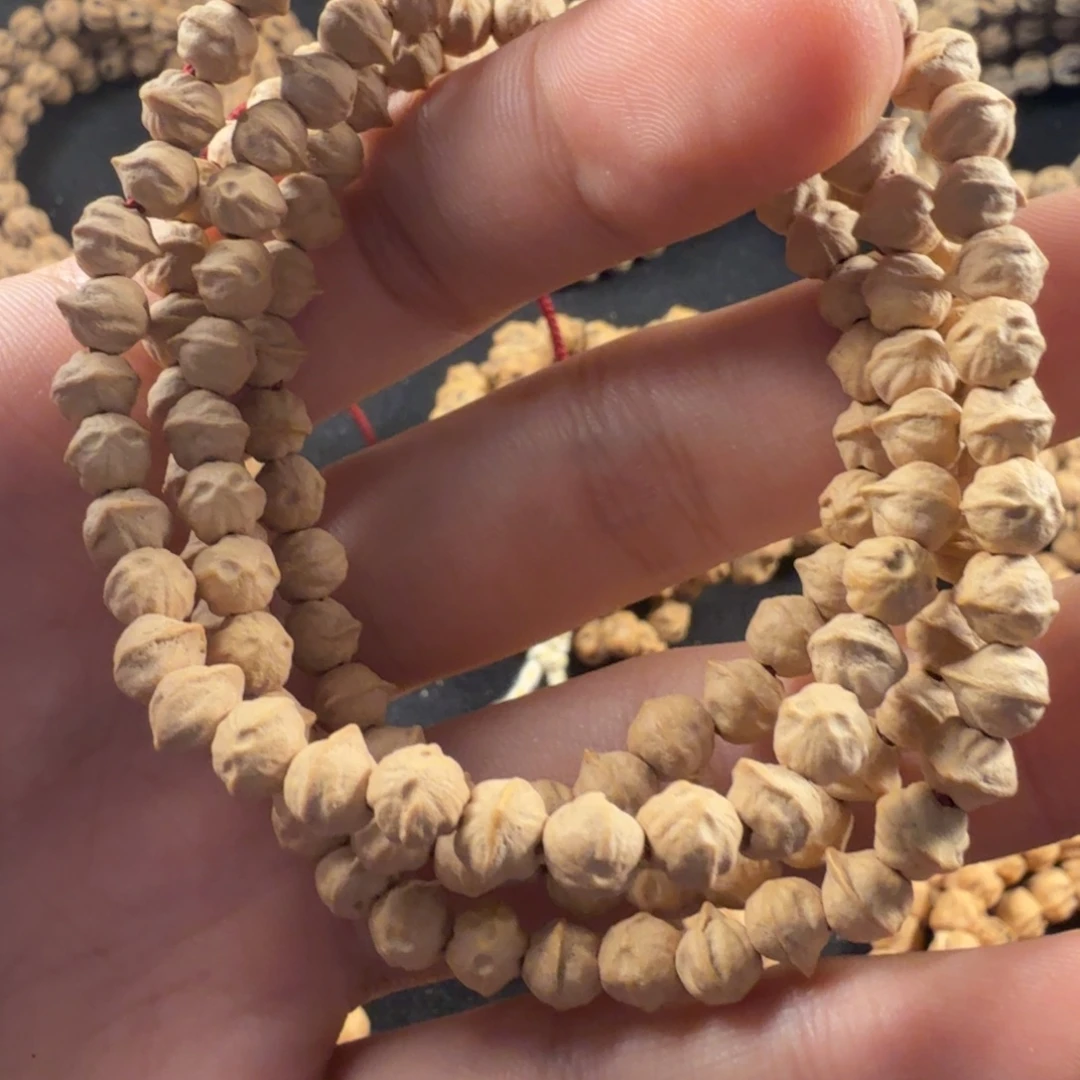 用***4柏香籽/百香籽吊坠