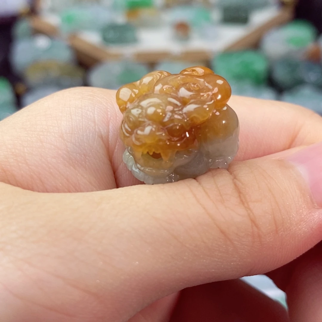 翡翠未镶嵌颈饰天然