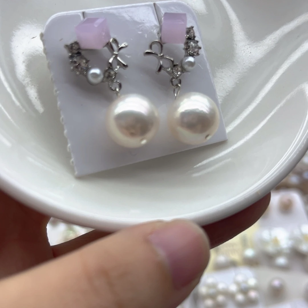 颈饰淡水珍珠未镶嵌