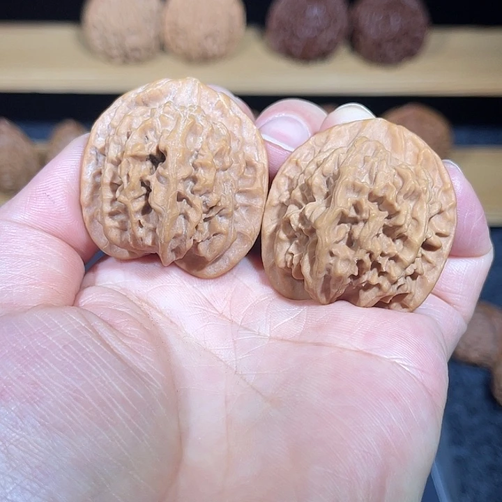 文玩核桃吊坠怀柔天地