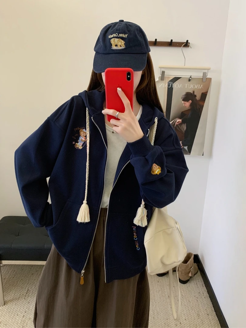 Miss huo 连帽卫衣外套 A E008