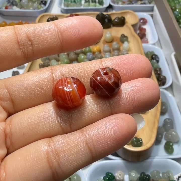 和田玉未镶嵌珠宝奇石