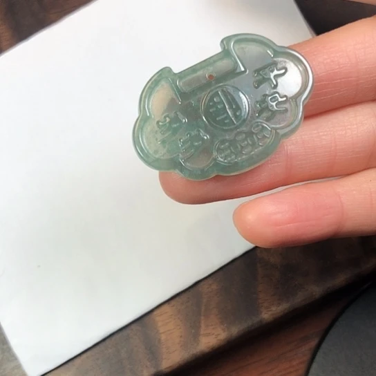 翡翠未镶嵌颈饰缅甸A货，每天下午1点半开播