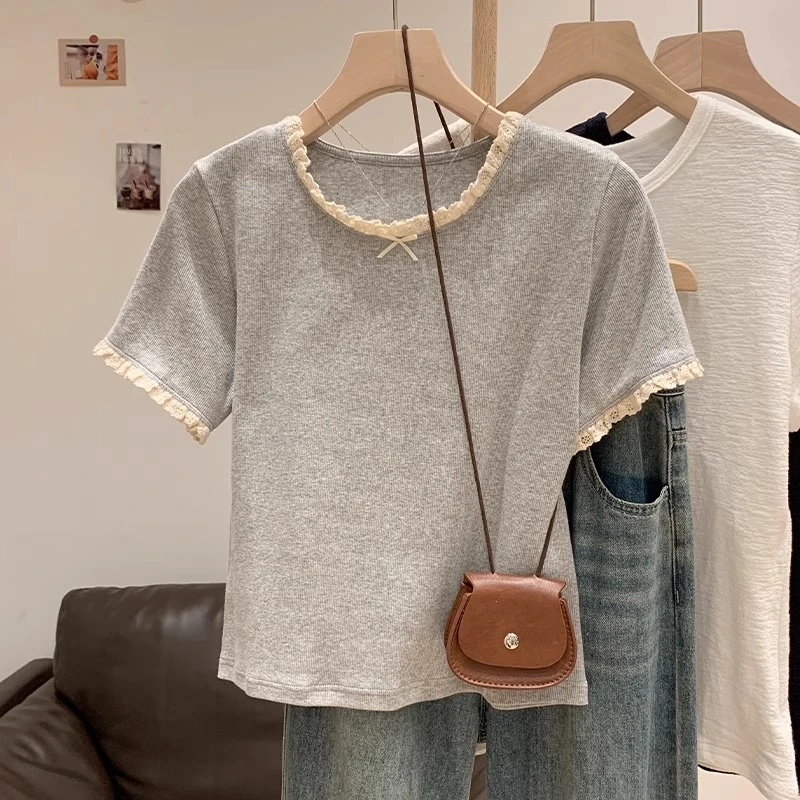 甜美圆领正肩蕾丝拼接短袖t恤女修身显瘦短款bm风洋气休闲上衣春