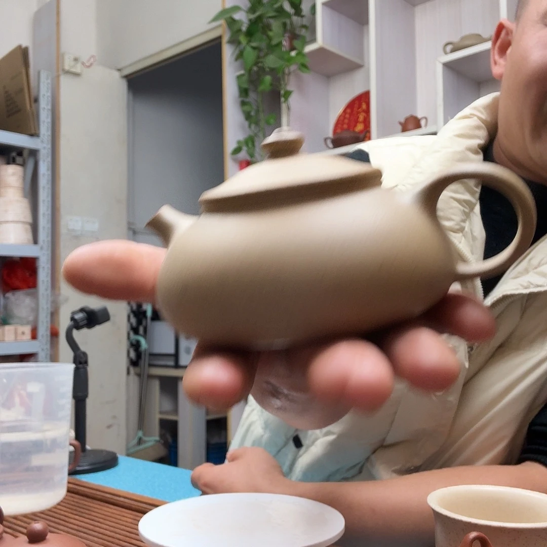茶壶紫砂半手微瑕