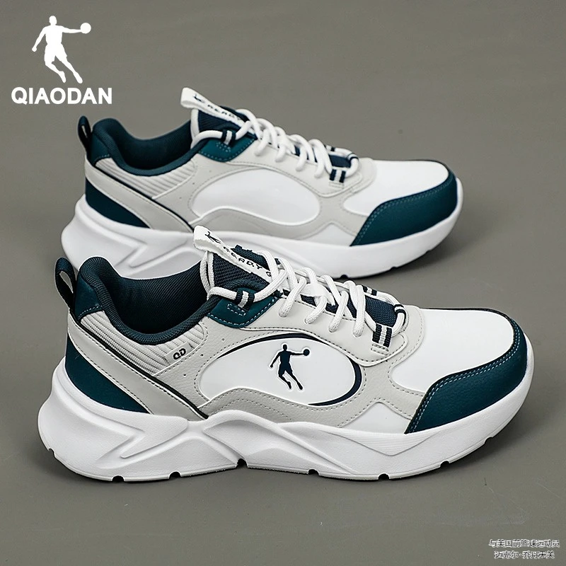 乔丹男鞋运动鞋男款2025新款跑鞋男士休闲鞋子秋季皮面防水跑步鞋