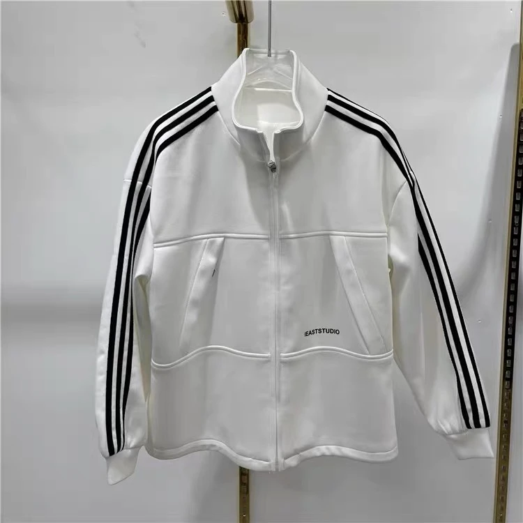 E23061【新款】时尚立领白色宽松百搭运动短款外套