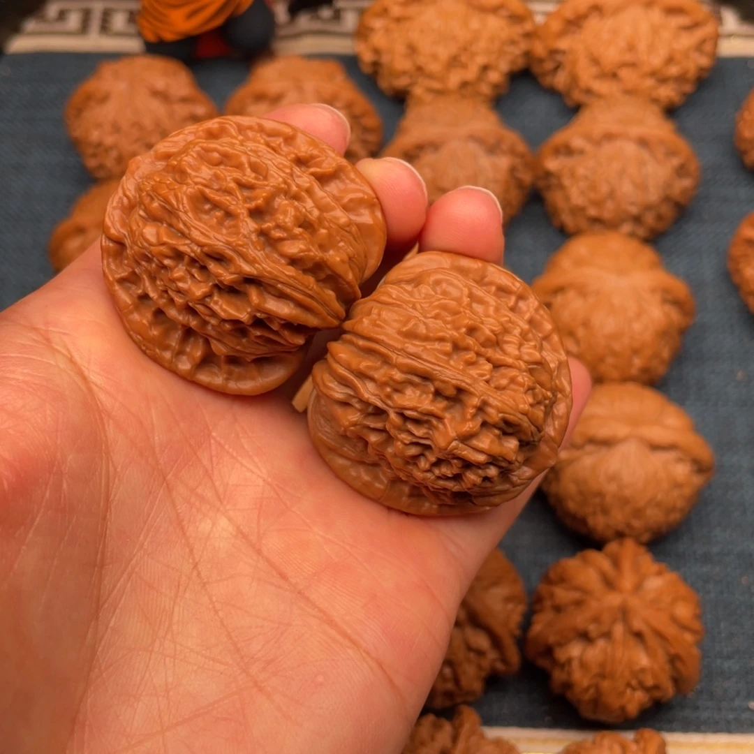 文玩核桃把件39平谷楼