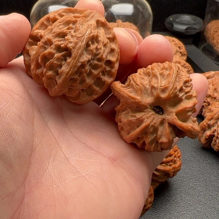 把件文玩核桃41天然中桩苹果