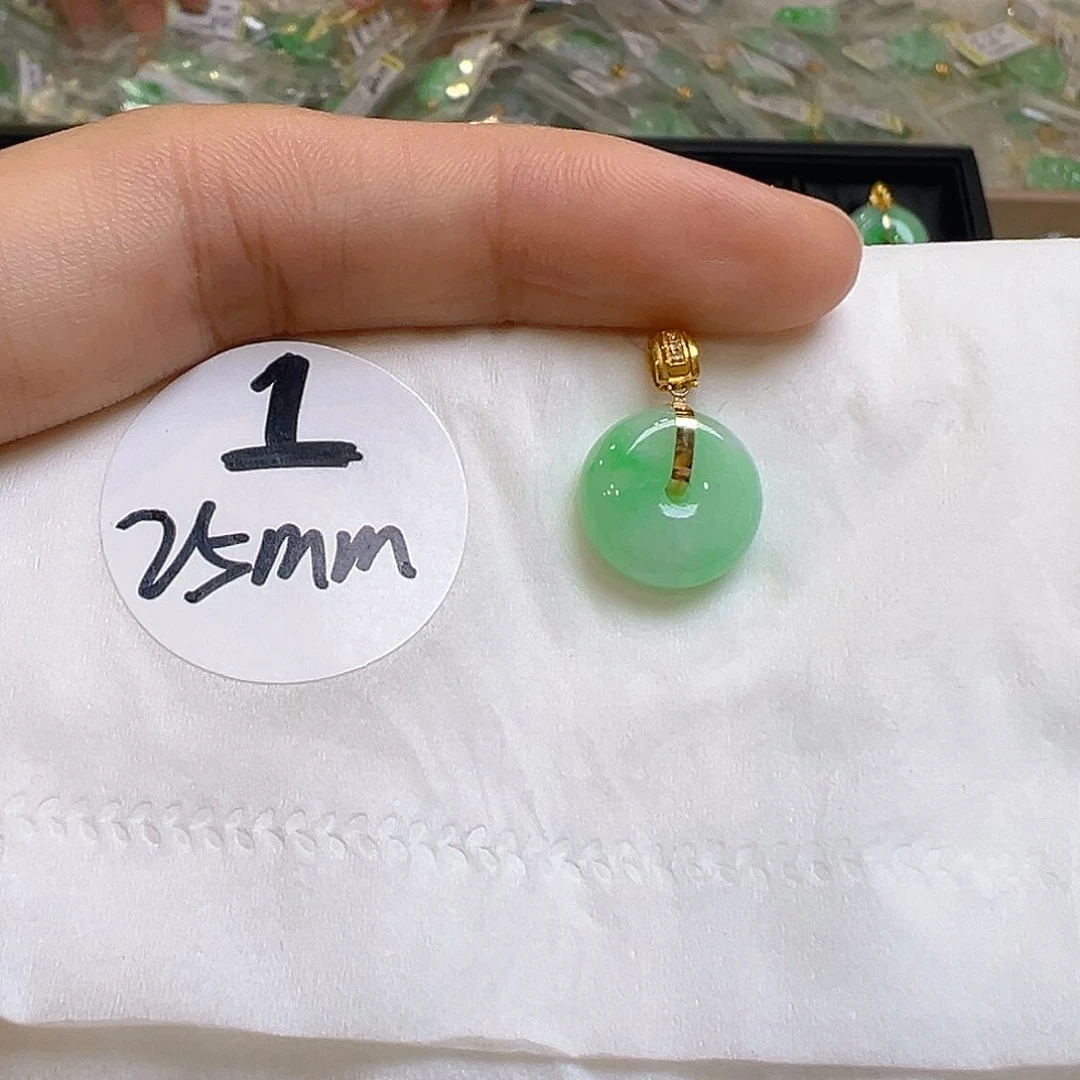 翡翠18K金镶嵌吊坠(不含链)翡翠