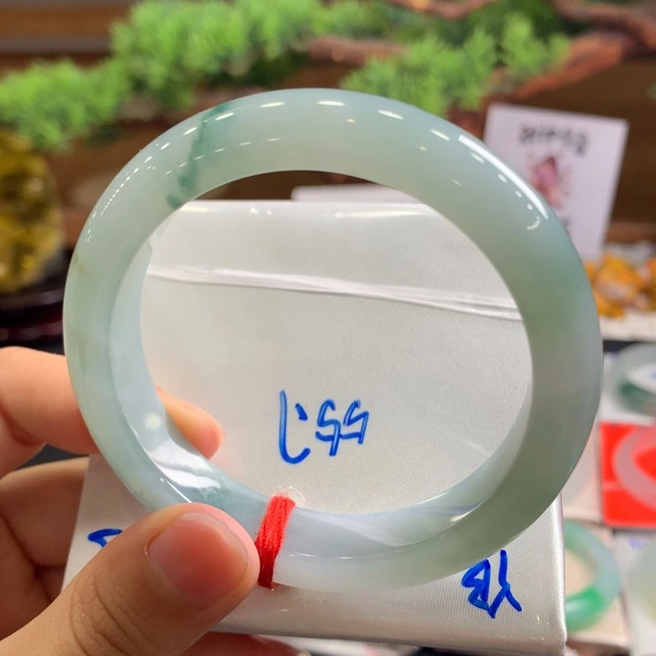 翡翠手镯未镶嵌16号