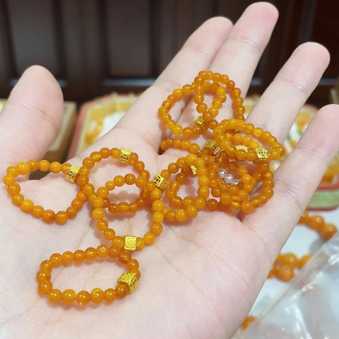 蜜蜡手链未镶嵌多样性发其中之一