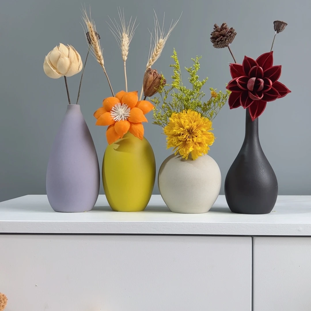 摆件陶瓷小花瓶摆件含花总高约20-30cm