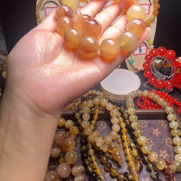 抚***饰鹿骨吊坠1.8 1569980.00。