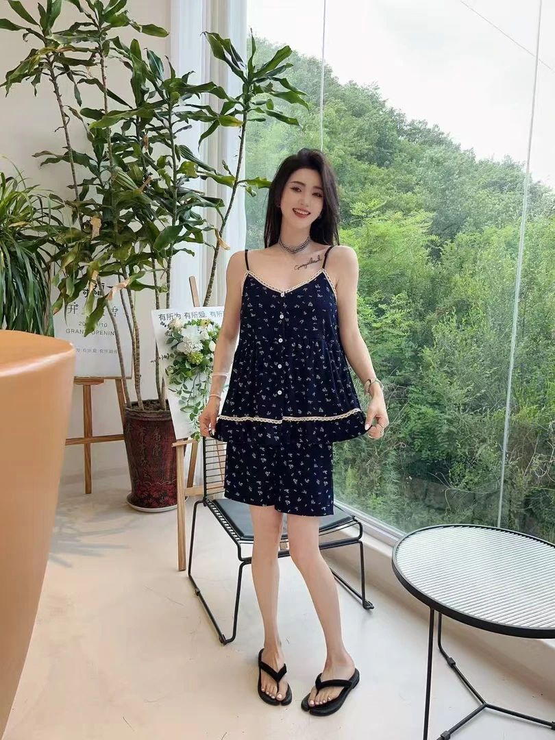 爆款碎花三件套带一体胸垫夏季家居外穿时尚洋气