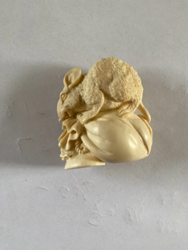 猛犸象牙雕刻鼠来宝配饰185