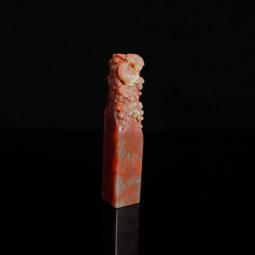 DY-C728寿山 高山水洞石 梅雀争春 印章 25*25*127mm185.77g