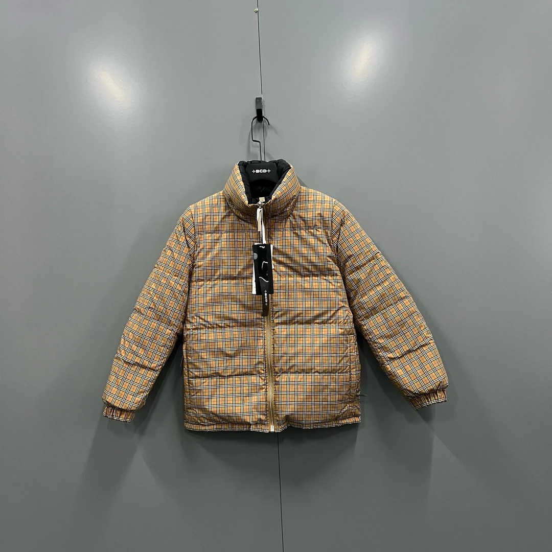 99新 BURBERRY/博柏利 h927 经典格纹双面外套 XS码 019417
