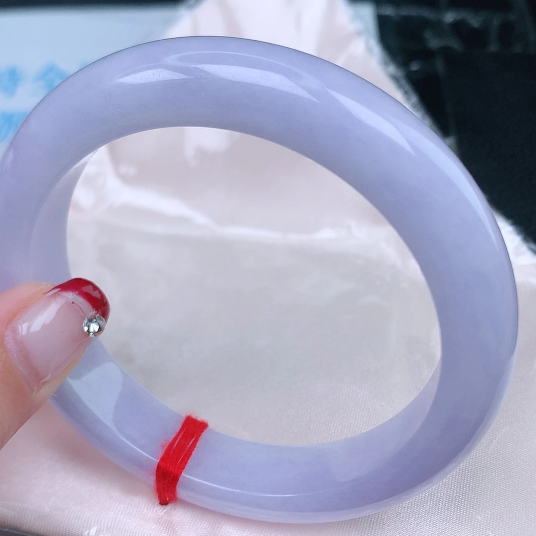 翡翠手镯未镶嵌天然