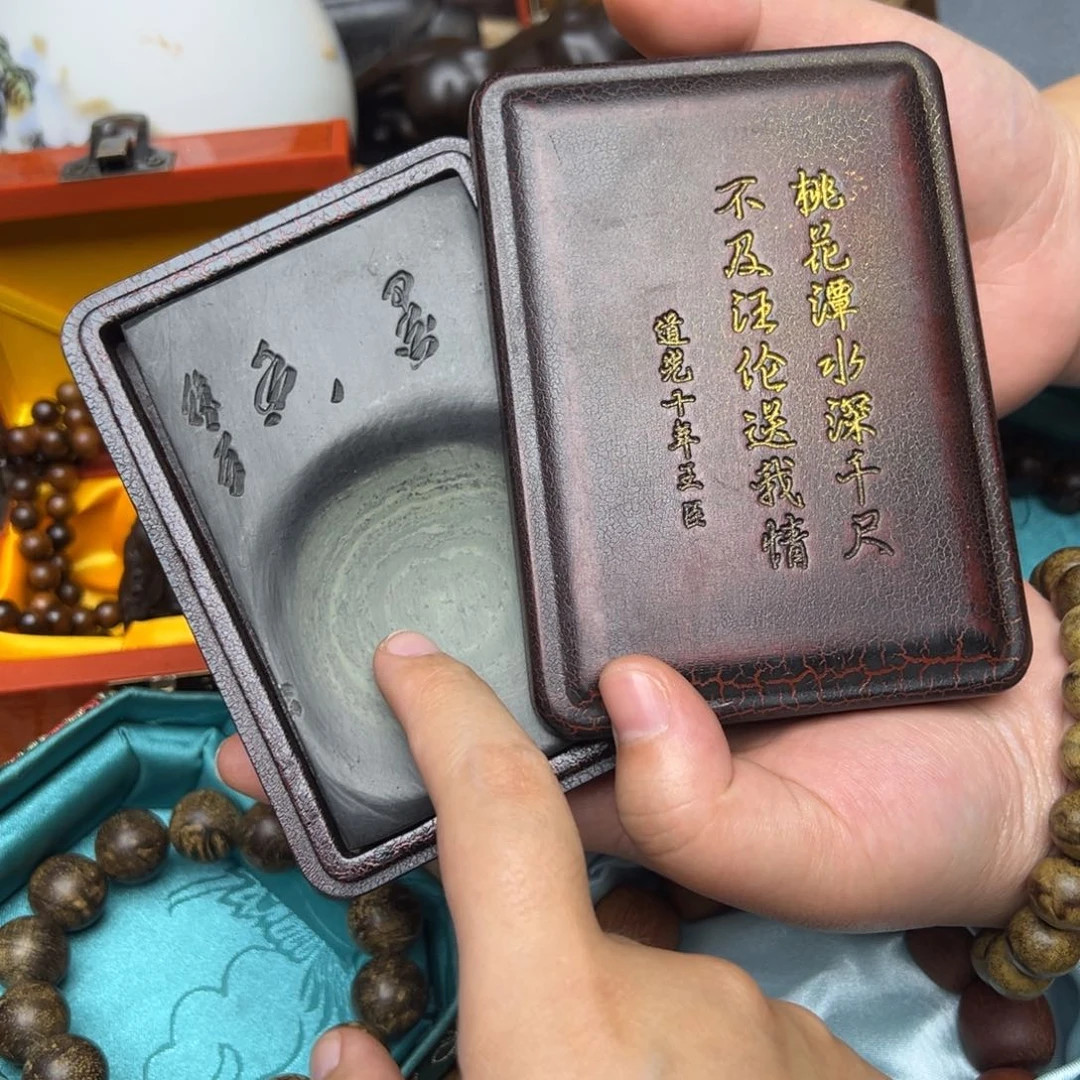 大叶紫檀（黑酸枝木类）