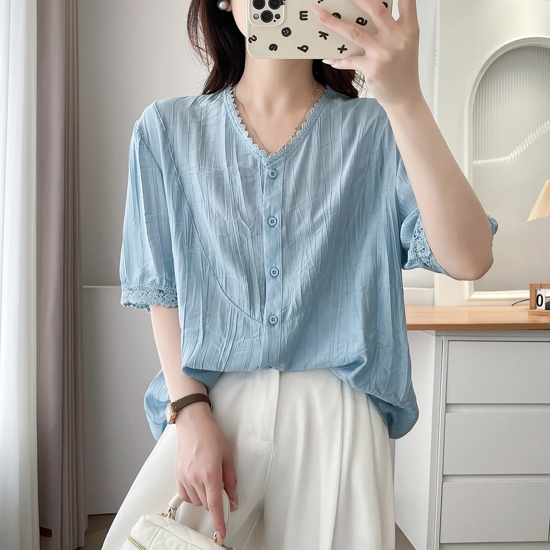 大码女装胖mm正肩短袖V领薄款夏季衬衫蕾丝花边拼接小衫韩版宽松
