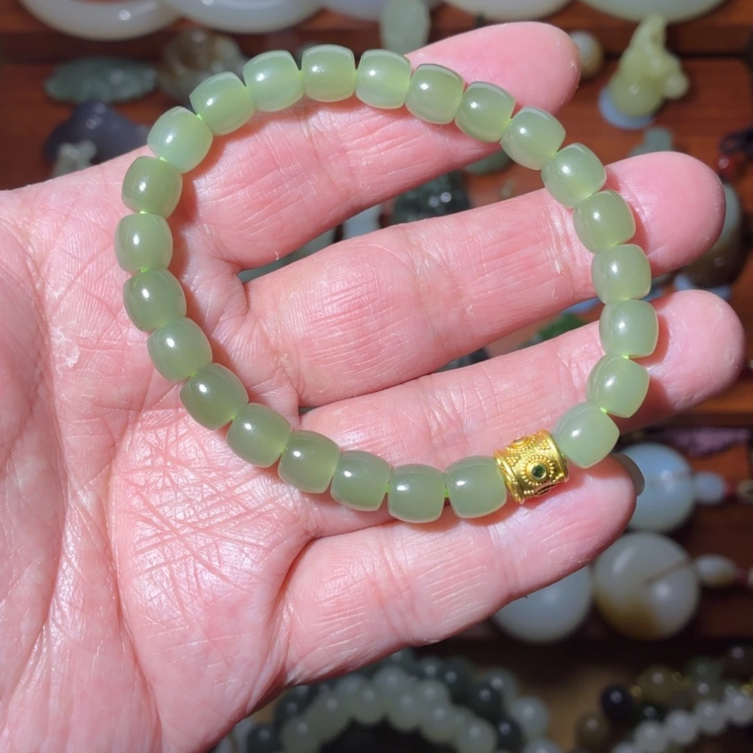 和田玉未镶嵌手串