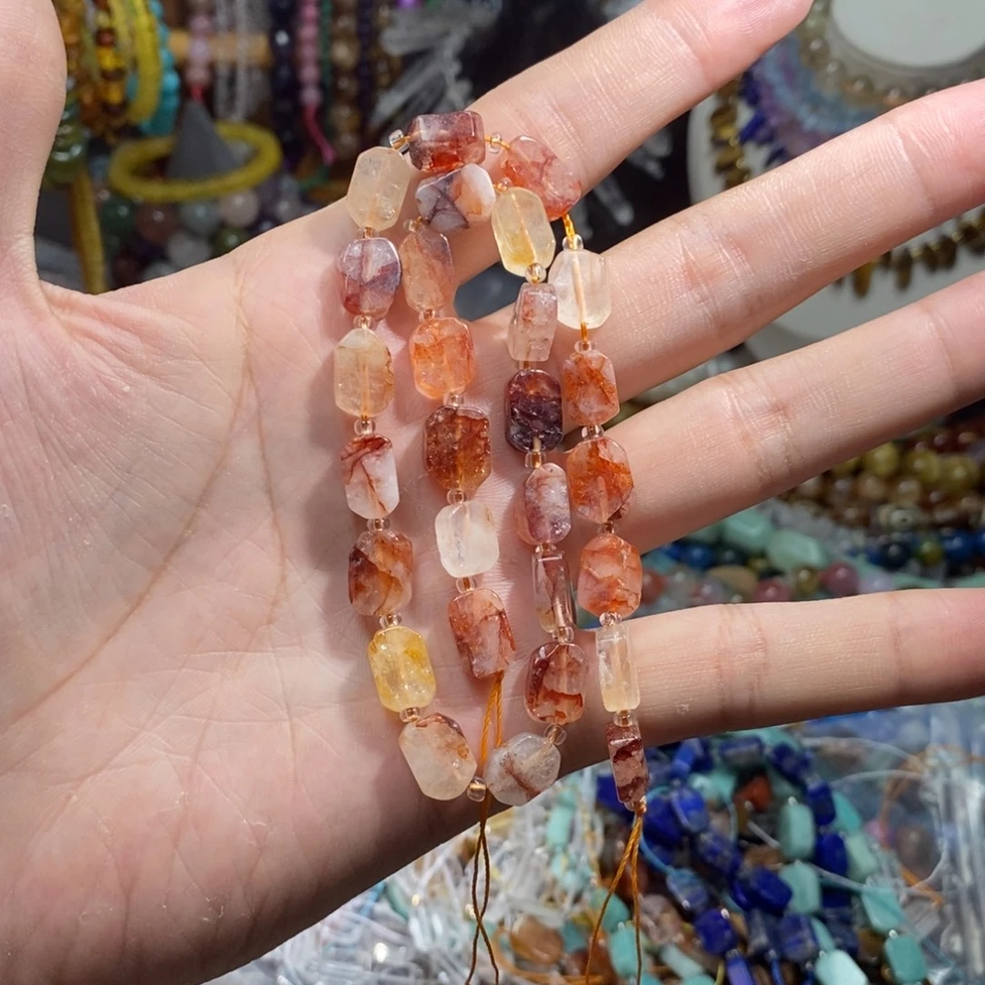 未镶嵌，红胶花无事牌8×12mm，石英质玉