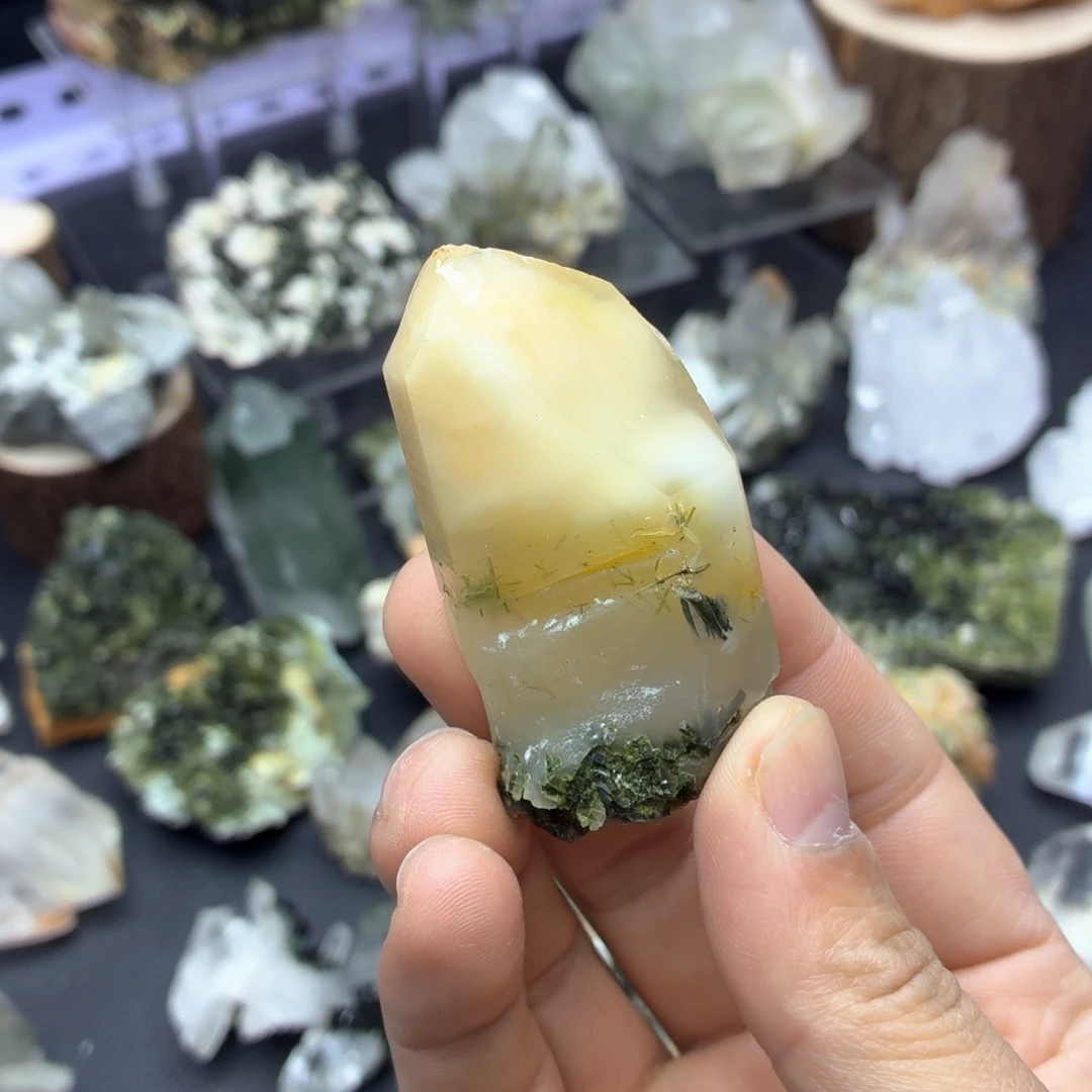 石材浓汤宝兔毛绿帘