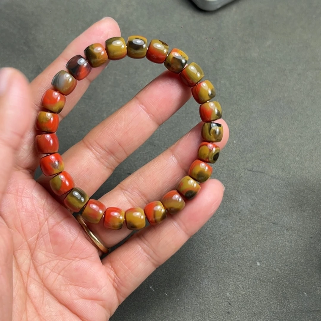 水***哥南红玛瑙合金颈饰