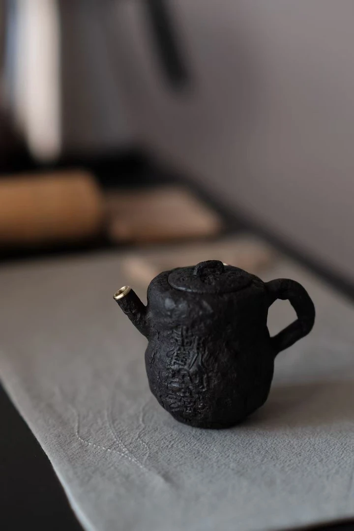 席老师手捏柴烧侘寂风壶复古陶瓷泡茶壶手抓壶柴烧壶纯手工茶具