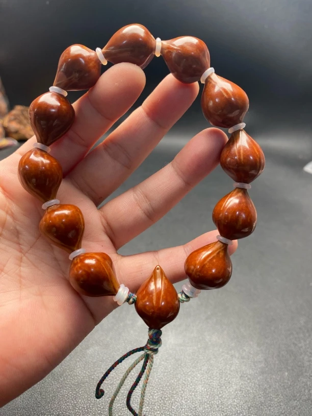 三年老料实心籽短圆赤血红牛头榄蜜桃臀