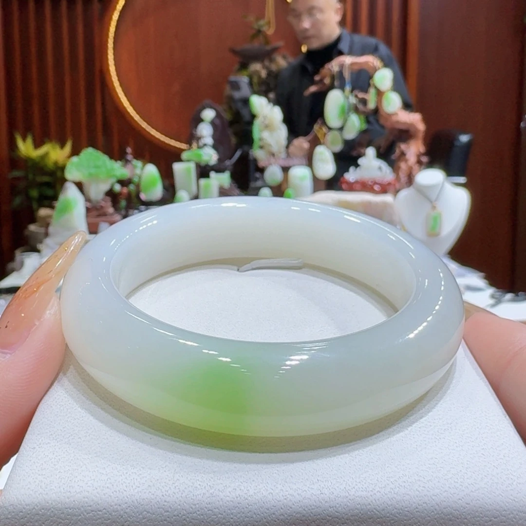 和田玉翠青56未镶嵌