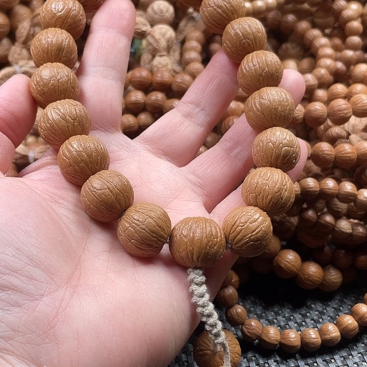 手串猴头核桃1.8聚宝盆