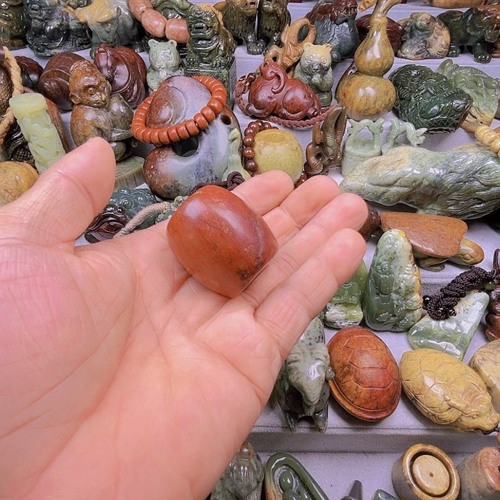 岫岩河磨玉（透闪石质玉）未镶嵌把件用****4