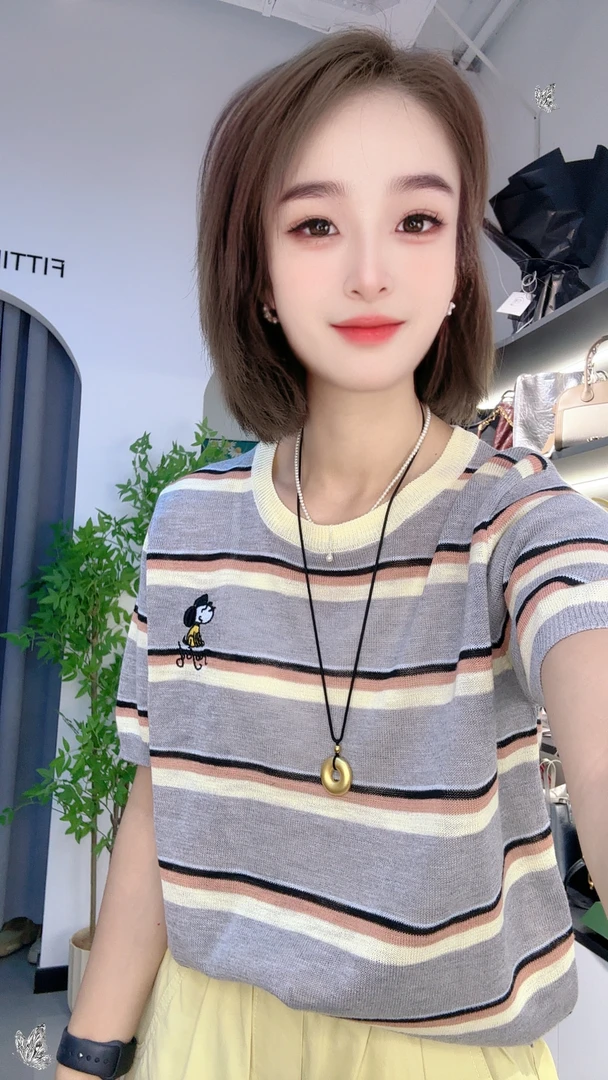 饭饭家 条纹刺绣针织短袖