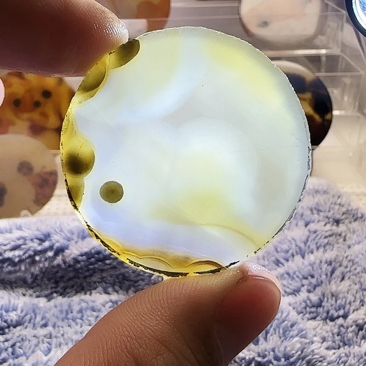 玛瑙/玉髓未镶嵌珠宝奇石